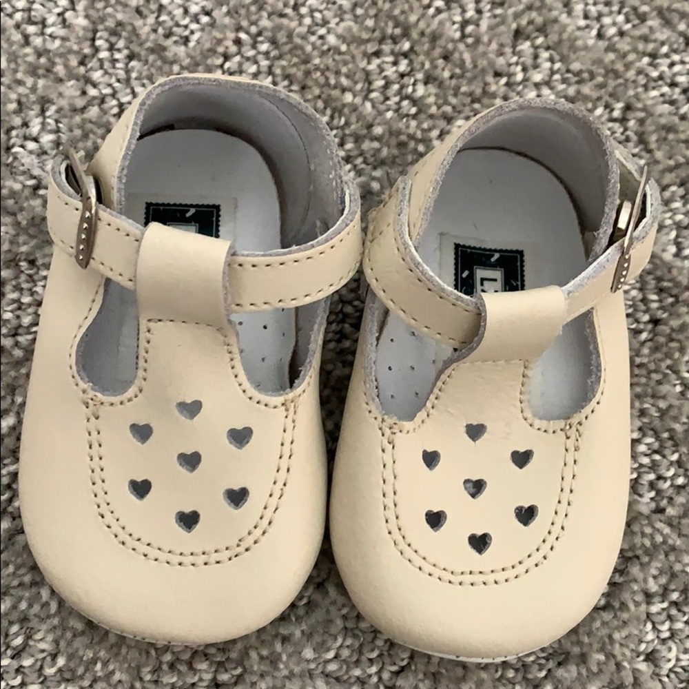 L’amour baby shoes